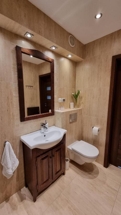 Two Garden Apartment, Apartament Z Dwoma Tarasami I Ogrodkami Polanica-Zdrój Exteriör bild